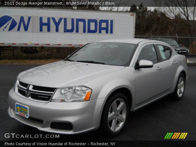 2011 Dodge Avenger Mainstreet in Bright Silver Metallic