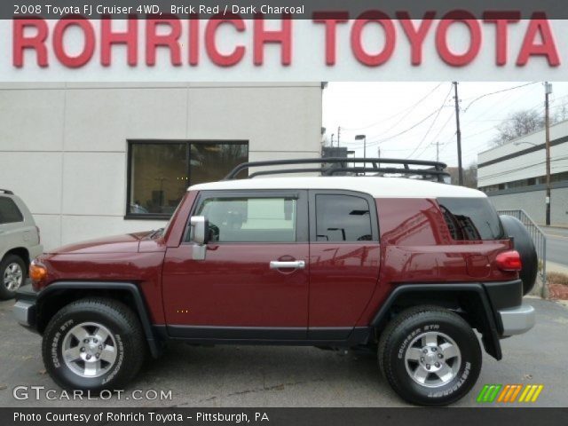 2008 Toyota FJ Cruiser 4WD in Brick Red