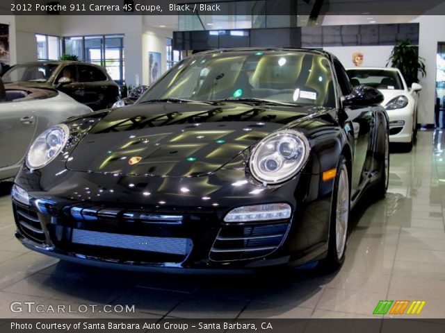 2012 Porsche 911 Carrera 4S Coupe in Black
