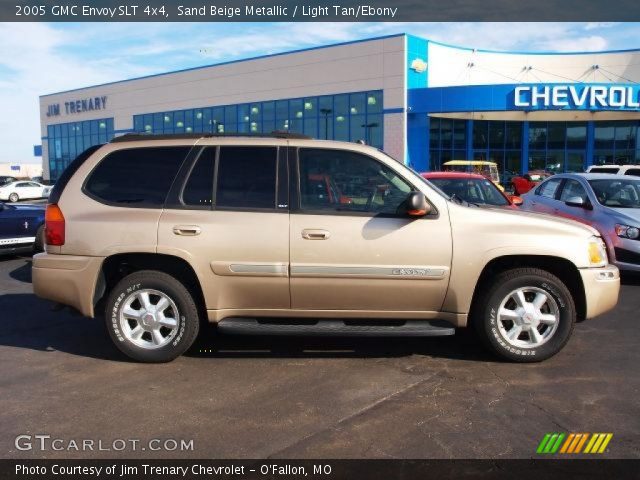 2005 GMC Envoy SLT 4x4 in Sand Beige Metallic