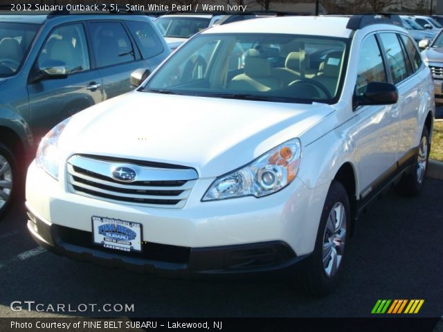 2012 Subaru Outback 2.5i in Satin White Pearl