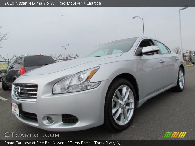 2010 Nissan Maxima 3.5 SV in Radiant Silver
