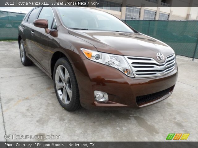 2012 Toyota Venza XLE in Sunset Bronze Mica