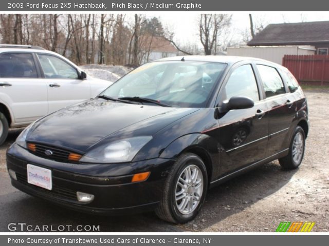 2003 Ford Focus ZX5 Hatchback in Pitch Black