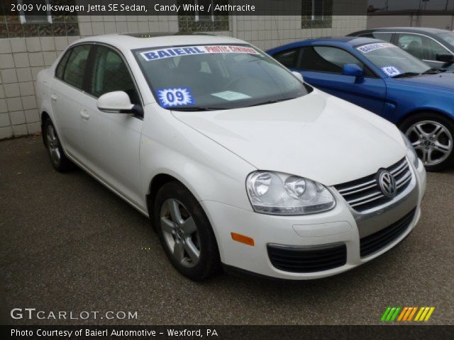2009 Volkswagen Jetta SE Sedan in Candy White