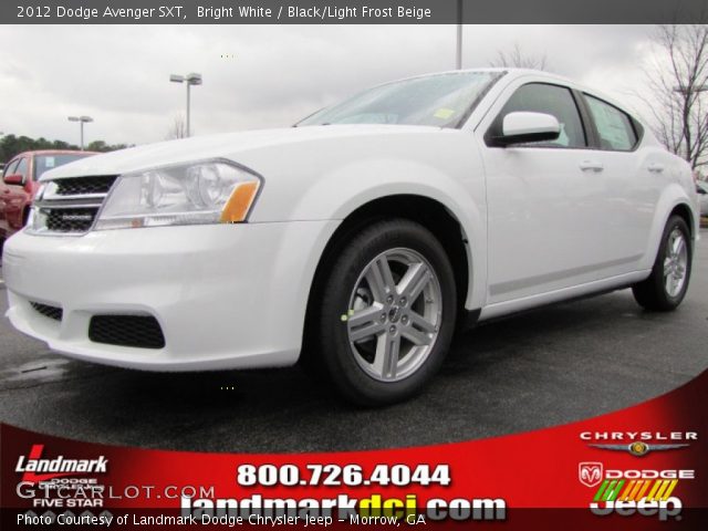 2012 Dodge Avenger SXT in Bright White