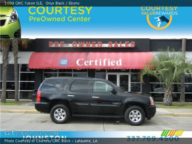 2009 GMC Yukon SLE in Onyx Black