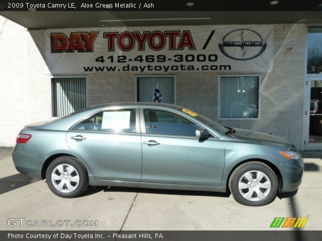2009 Toyota Camry LE in Aloe Green Metallic