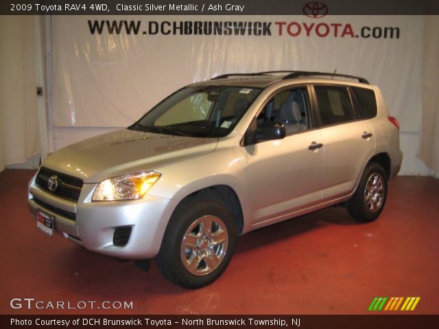 2009 Toyota RAV4 4WD in Classic Silver Metallic