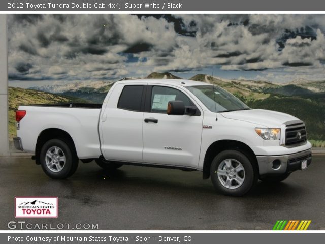 2012 Toyota Tundra Double Cab 4x4 in Super White
