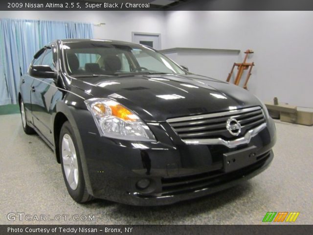 2009 Nissan Altima 2.5 S in Super Black