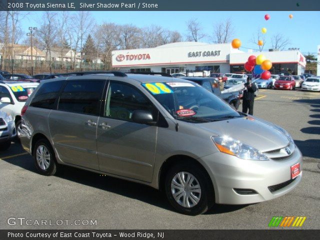 2008 Toyota Sienna LE in Silver Shadow Pearl