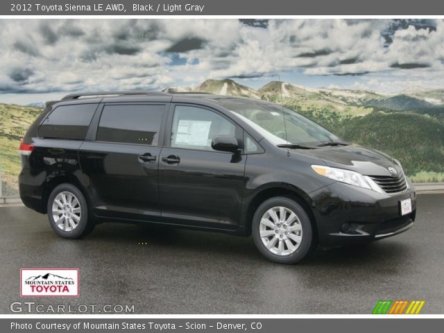 2012 Toyota Sienna LE AWD in Black