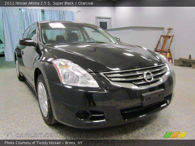 2011 Nissan Altima 2.5 S in Super Black