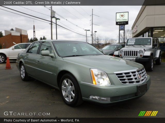 2006 Cadillac DTS  in Green Silk Metallic