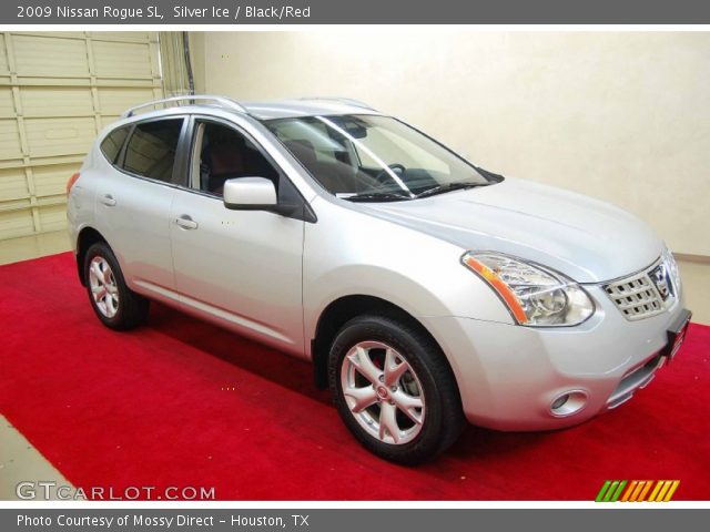 2009 Nissan Rogue SL in Silver Ice