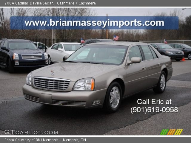 2004 Cadillac DeVille Sedan in Cashmere
