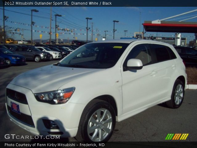 2012 Mitsubishi Outlander Sport SE in Diamond White
