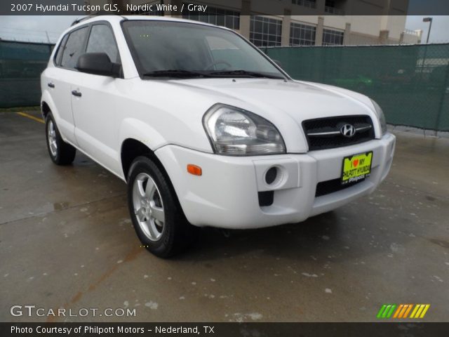 2007 Hyundai Tucson GLS in Nordic White