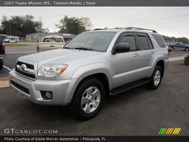 2007 Toyota 4Runner SR5 in Titanium Metallic