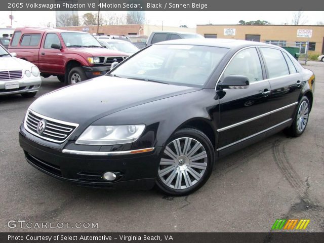 2005 Volkswagen Phaeton V8 4Motion Sedan in Black