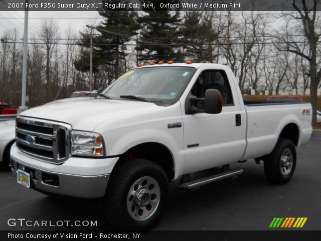 2007 Ford F350 Super Duty XLT Regular Cab 4x4 in Oxford White