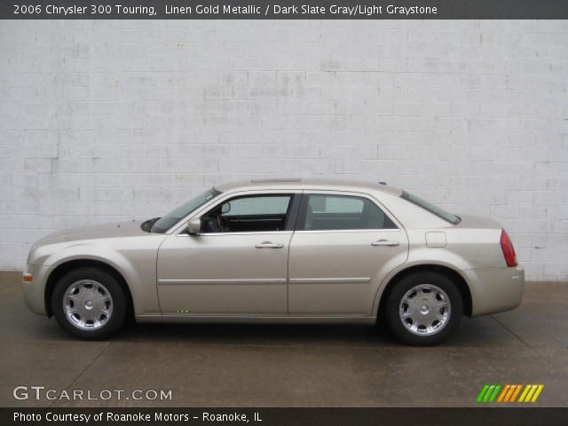 2006 Chrysler 300 Touring in Linen Gold Metallic