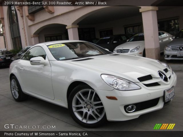 2009 Mercedes-Benz SLK 300 Roadster in Arctic White