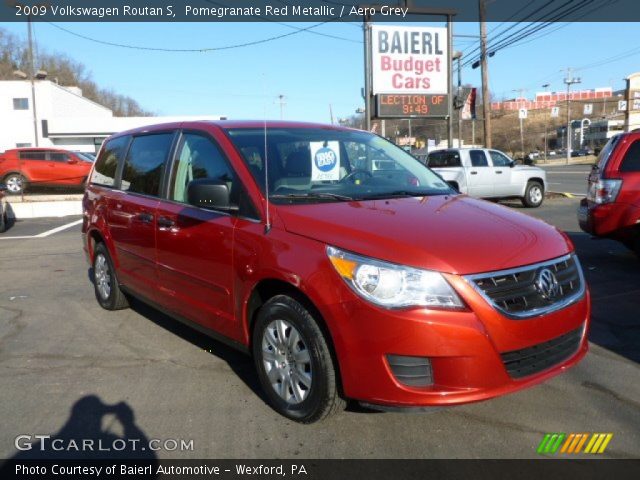 2009 Volkswagen Routan S in Pomegranate Red Metallic