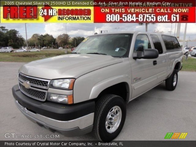2005 Chevrolet Silverado 2500HD LS Extended Cab 4x4 in Silver Birch Metallic