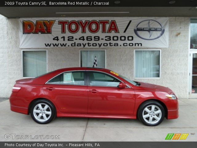 2009 Toyota Camry SE in Barcelona Red Metallic