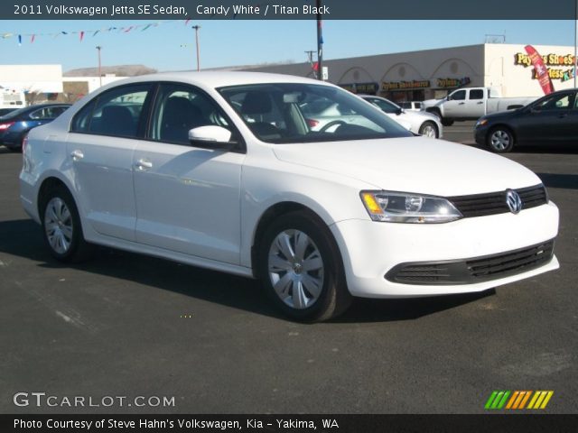 2011 Volkswagen Jetta SE Sedan in Candy White