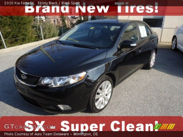 2010 Kia Forte SX in Ebony Black