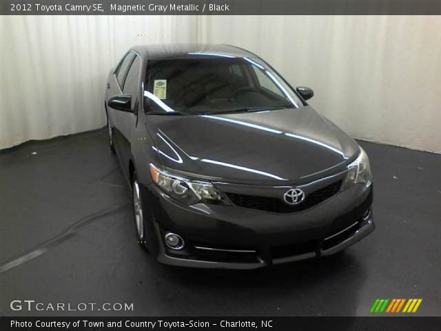 2012 Toyota Camry SE in Magnetic Gray Metallic