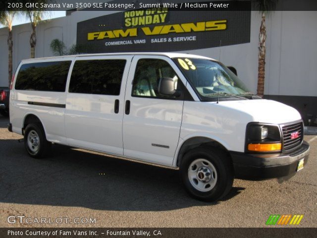 2003 GMC Savana Van 3500 SLE Passenger in Summit White