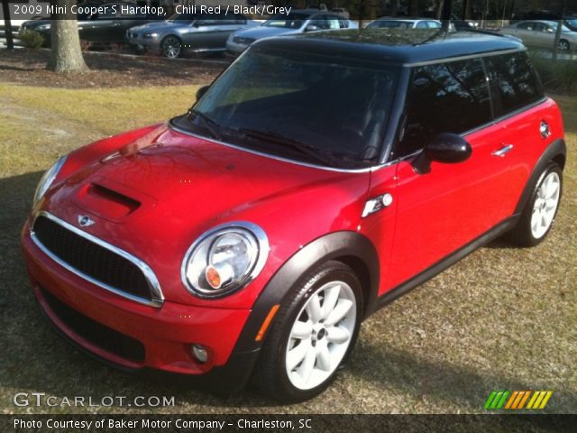 2009 Mini Cooper S Hardtop in Chili Red