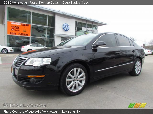 2010 Volkswagen Passat Komfort Sedan in Deep Black