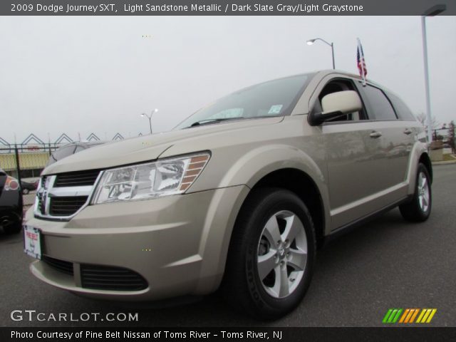 2009 Dodge Journey SXT in Light Sandstone Metallic