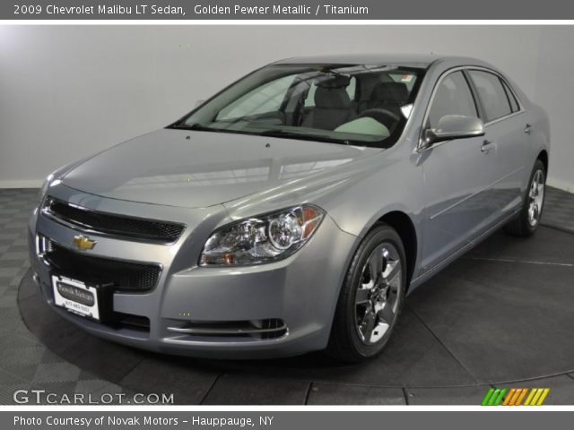 2009 Chevrolet Malibu LT Sedan in Golden Pewter Metallic