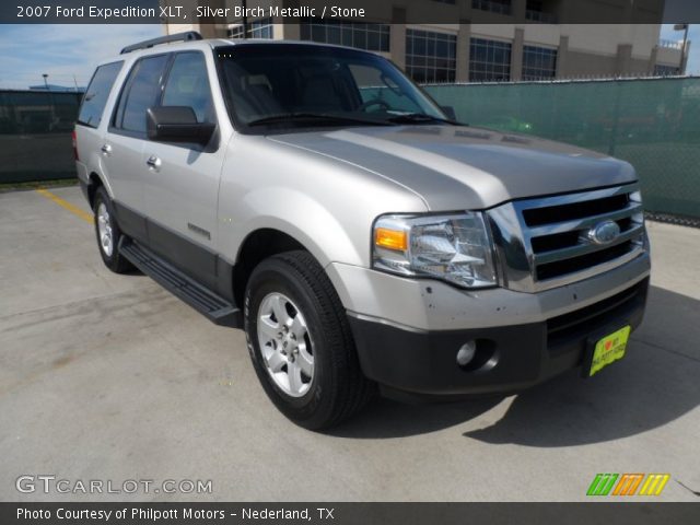 2007 Ford Expedition XLT in Silver Birch Metallic
