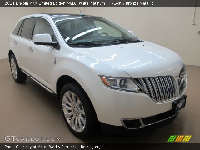2011 Lincoln MKX Limited Edition AWD in White Platinum Tri-Coat