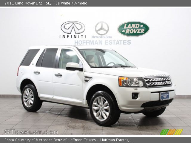 2011 Land Rover LR2 HSE in Fuji White