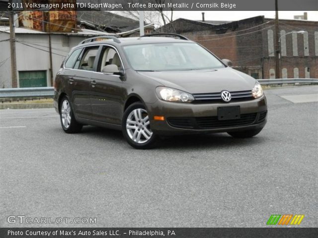 2011 Volkswagen Jetta TDI SportWagen in Toffee Brown Metallic
