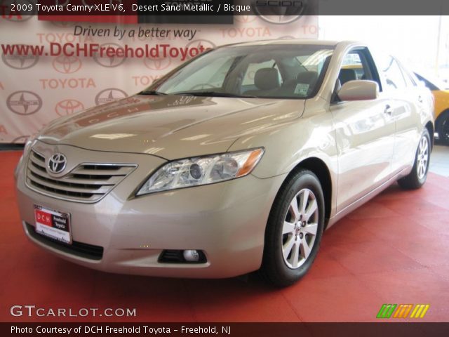2009 Toyota Camry XLE V6 in Desert Sand Metallic