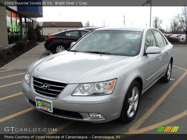 2009 Hyundai Sonata SE V6 in Bright Silver