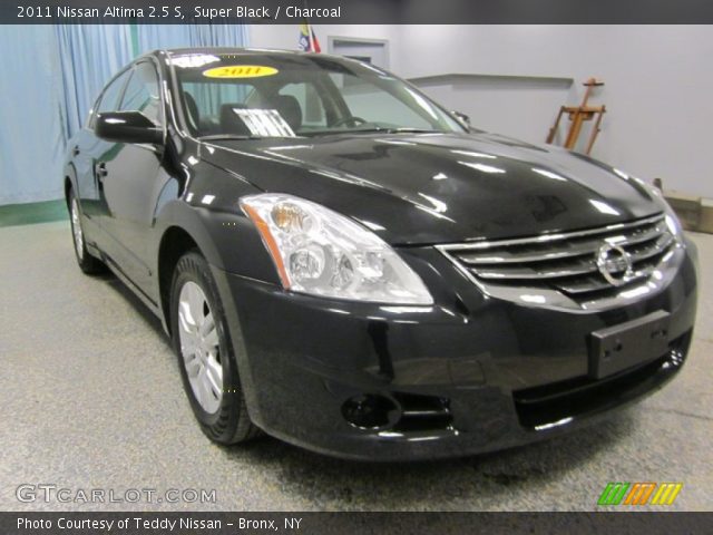 2011 Nissan Altima 2.5 S in Super Black