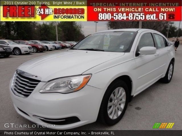2011 Chrysler 200 Touring in Bright White