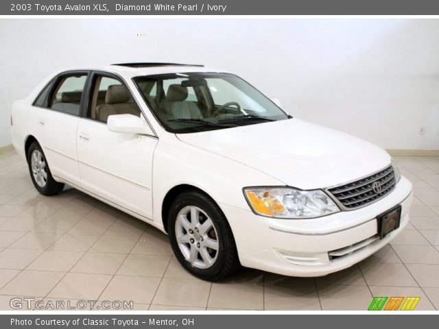 2003 Toyota Avalon XLS in Diamond White Pearl
