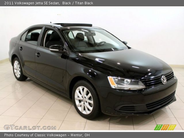 2011 Volkswagen Jetta SE Sedan in Black