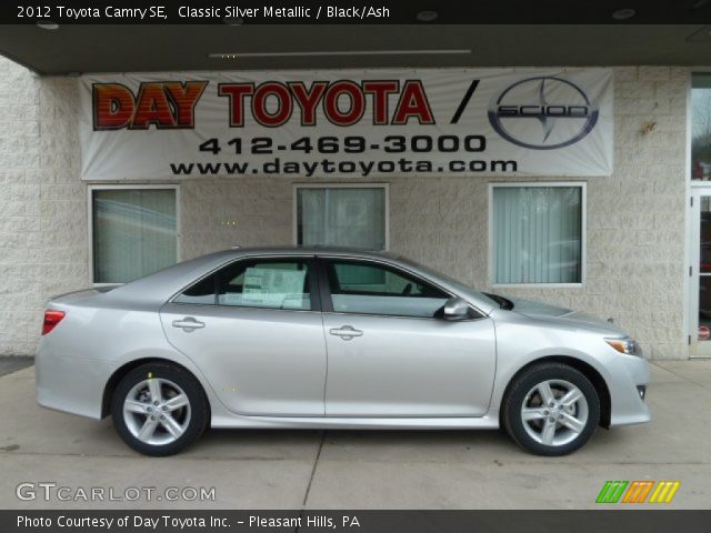 2012 Toyota Camry SE in Classic Silver Metallic